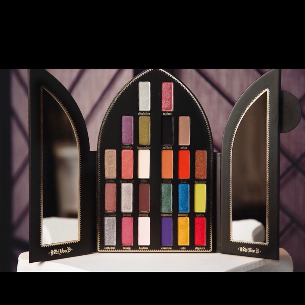Kat Von D Saint and Sinner Palette